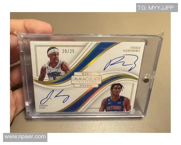 帕尼尼球星卡足球卡全方位配置分析与收藏价值探索