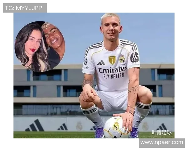 网红足球球星背后的成长故事与个人魅力揭秘